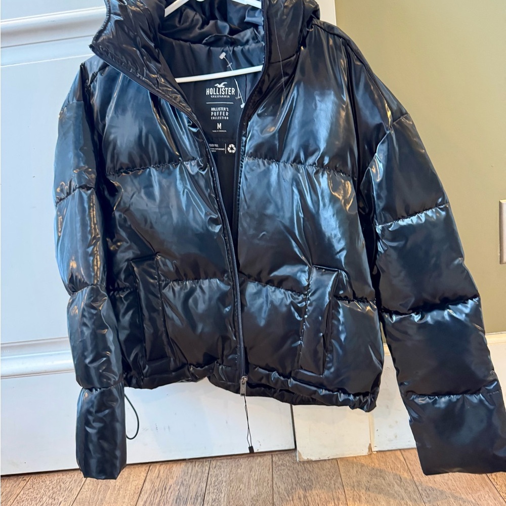 Hollister Shiny Black Puffer Jacket